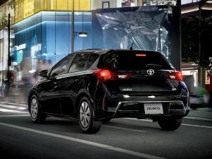 Toyota Auris 150 X (JP) '2012
